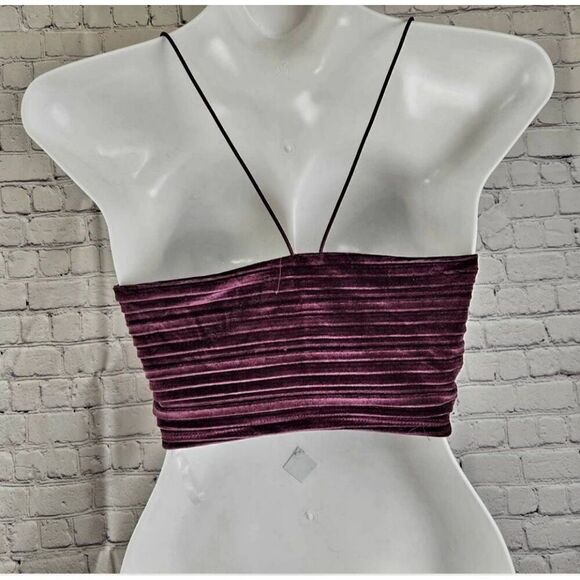 NWOT WILD FABLE WOMENS CROP TOP - Picture 3 of 6